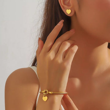 18k-gold-plated-heart-earrings-and-bracelet-set-front-view-jewelry