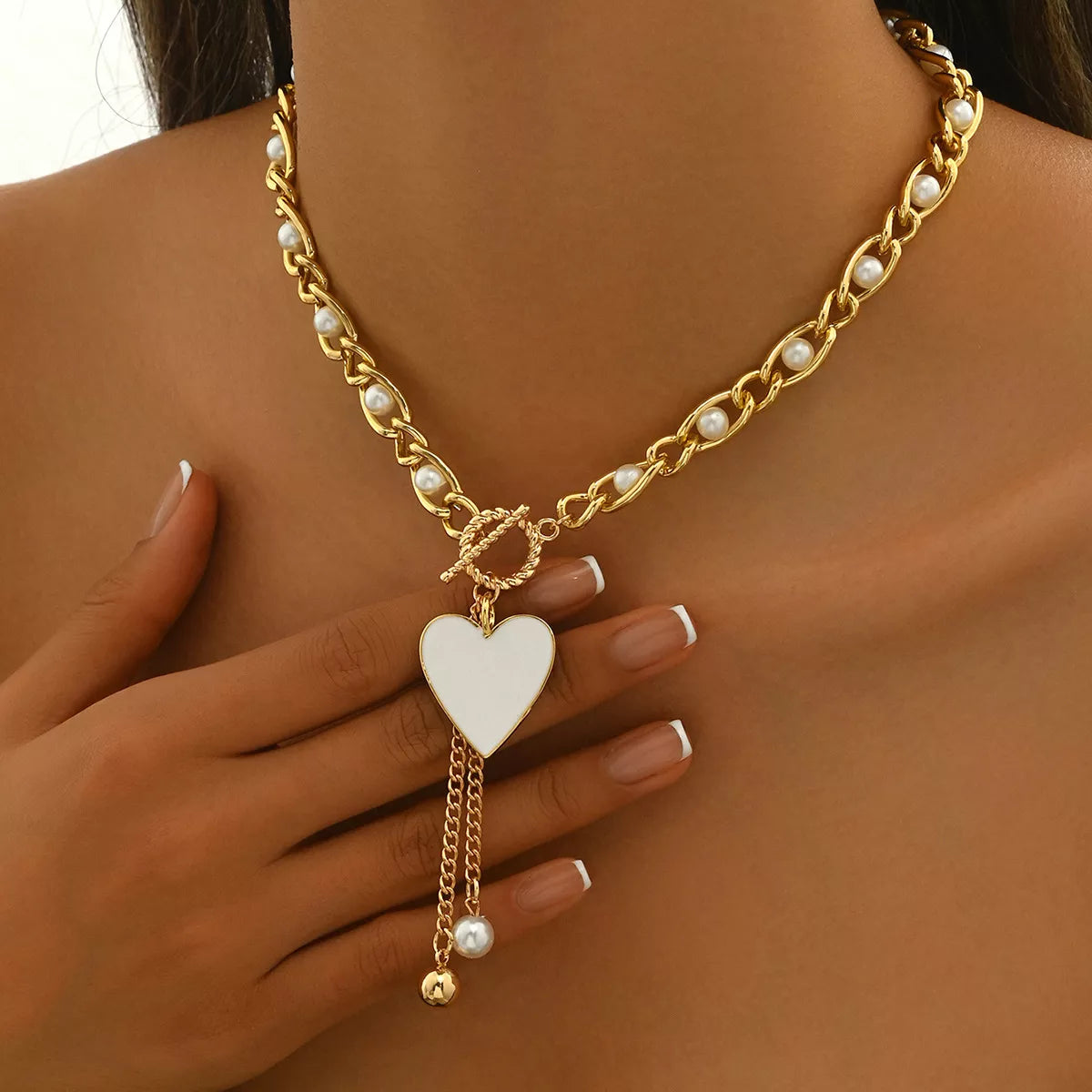 18k-gold-plated-pearl-heart-necklace-front-view-womens-jewelry