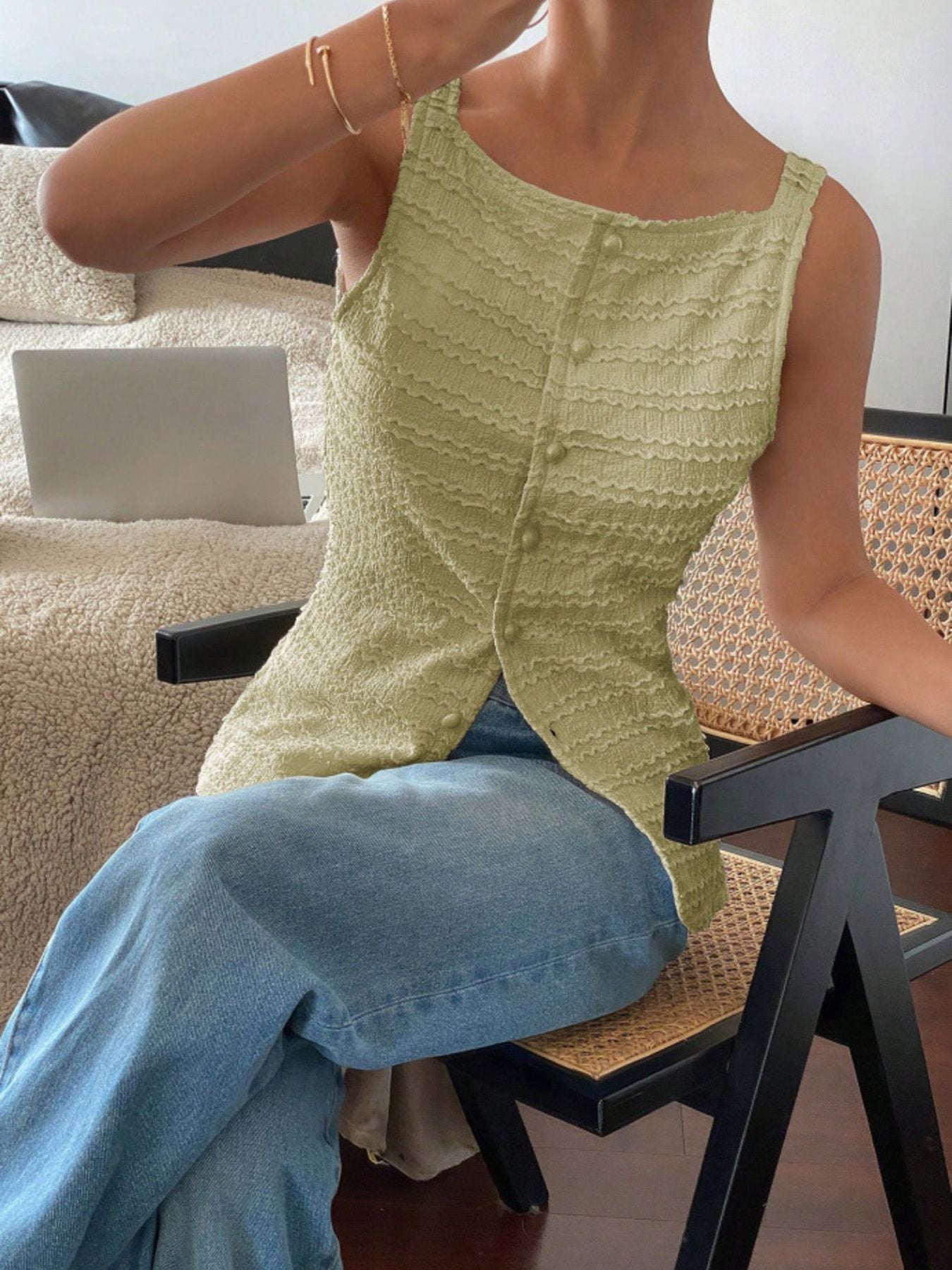 close-up-textured-button-front-tank-top-button-detail