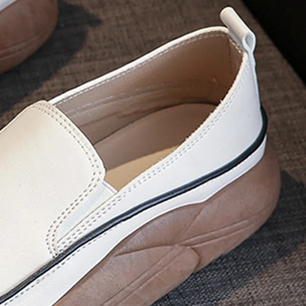 close-up-chunky-slip-on-shoes-sole-detail