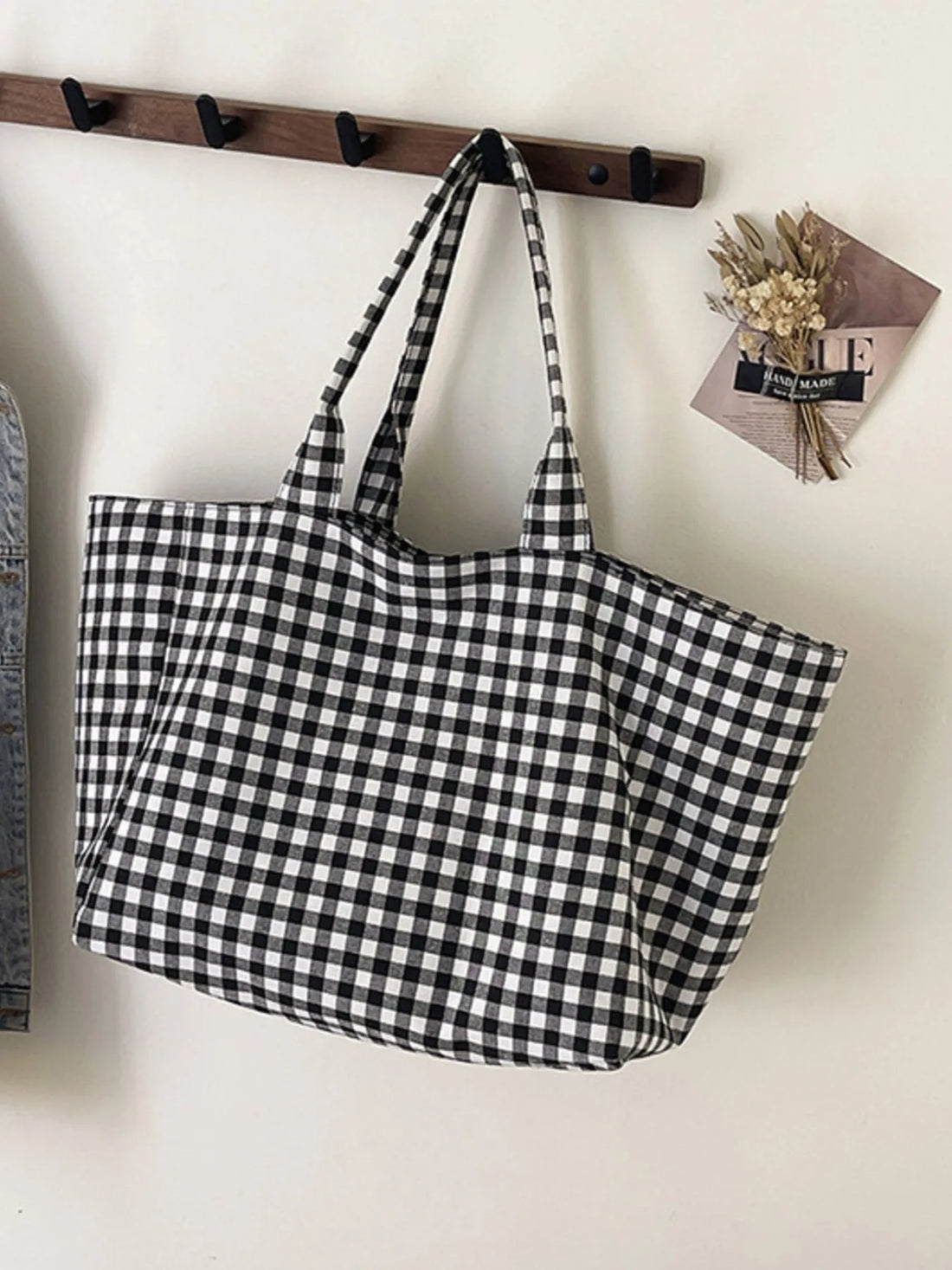 classic-plaid-tote-bag-front-view-womens-accessory