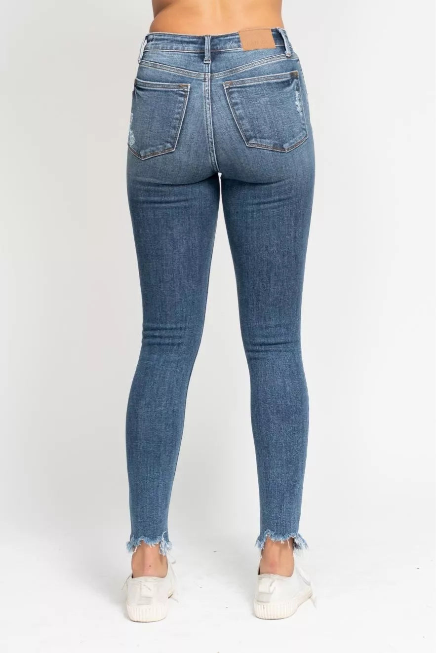 judy-blue-high-waist-skinny-destroy-jeans-back-view-comfortable-fit