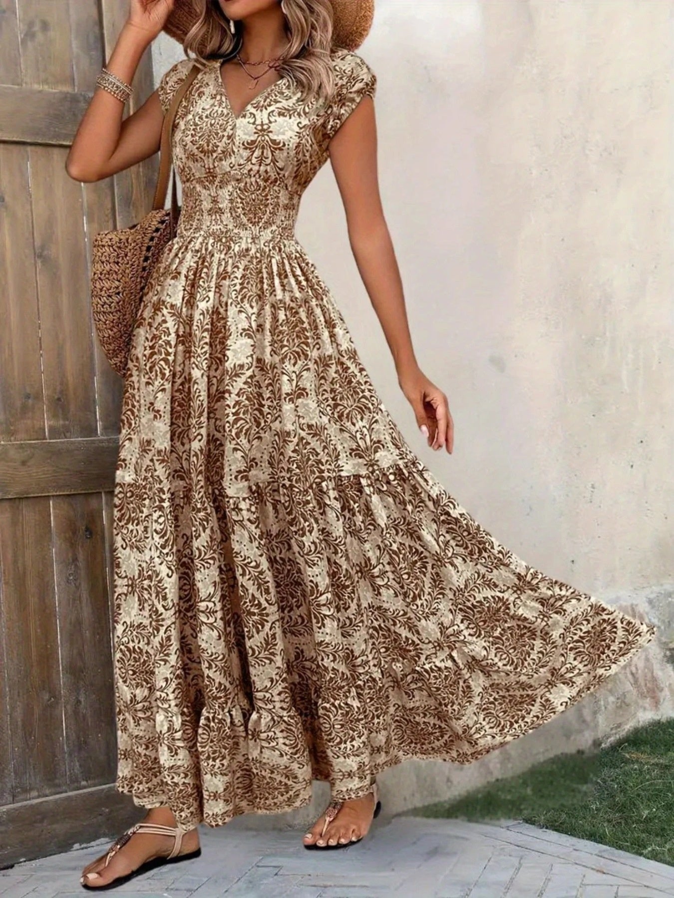 printed-cap-sleeve-maxi-dress-fabric-texture-detail