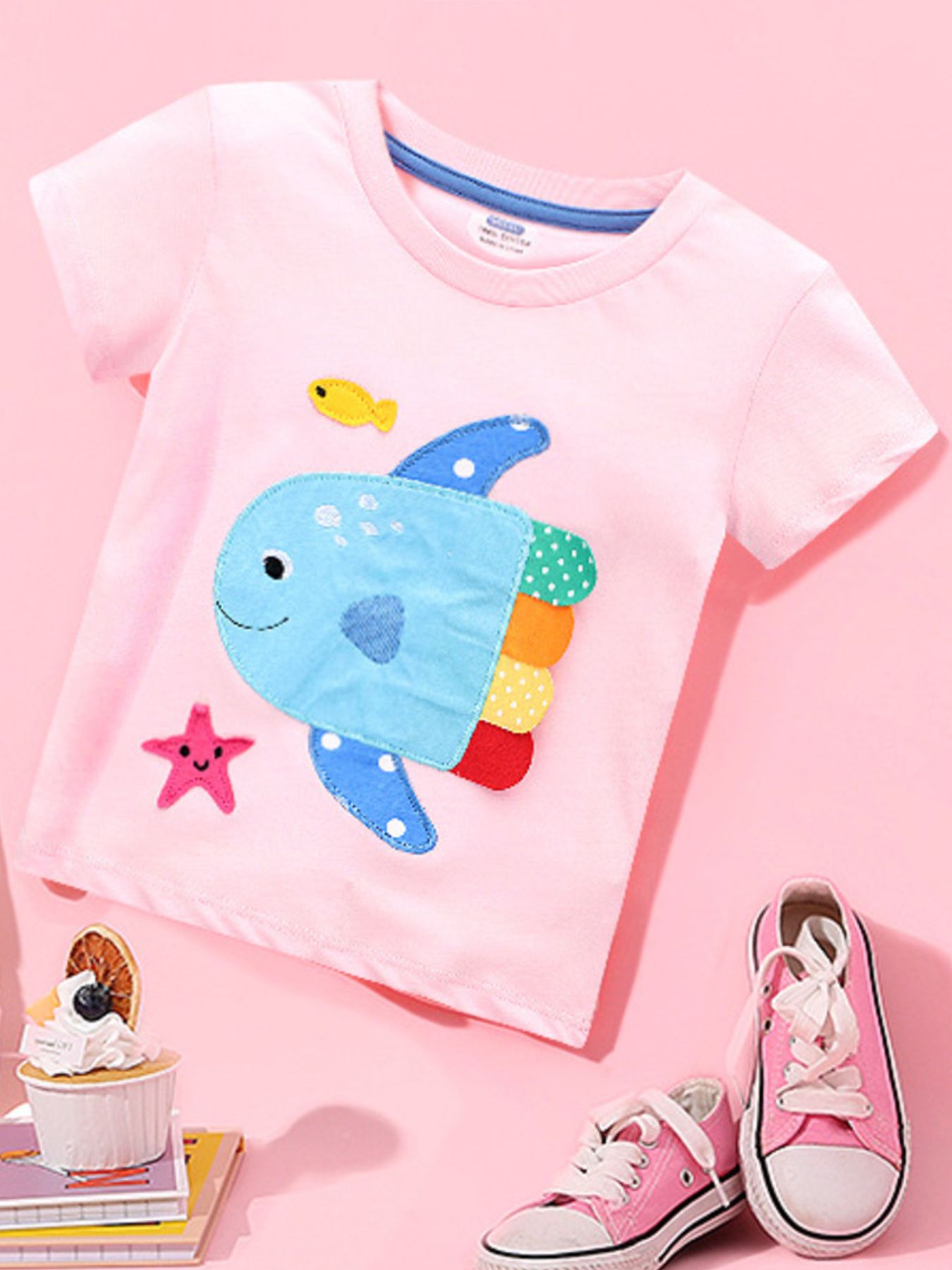 kids-cartoon-fish-applique-tshirt-side-view-casual-fit