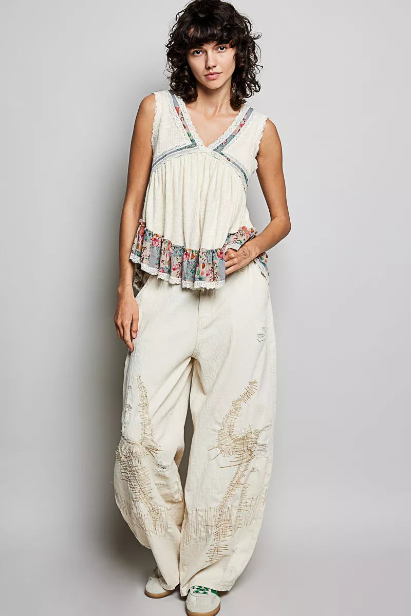 pol-floral-pattern-trim-detail-ruffled-sleeveless-top