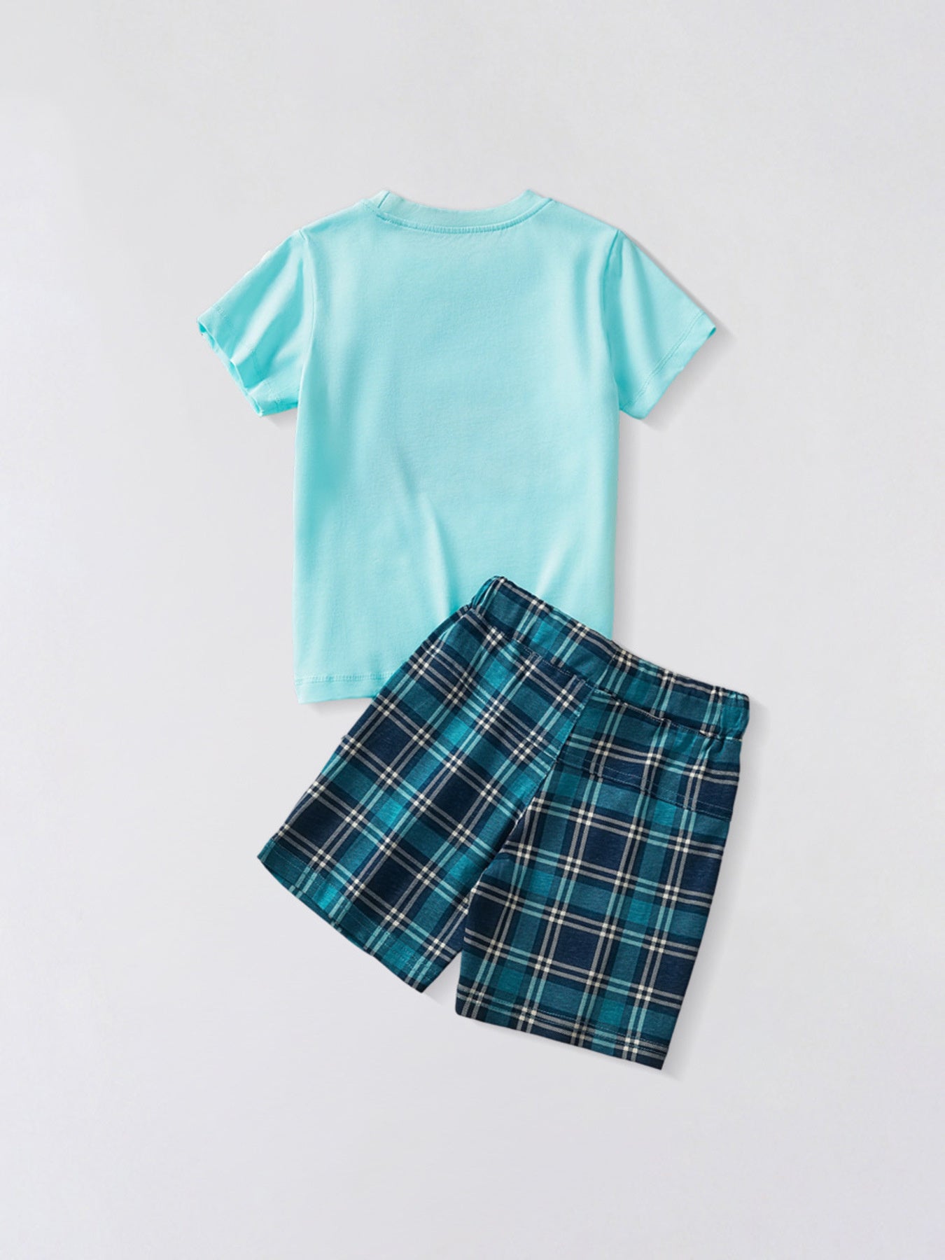 close-up-kids-graphic-tshirt-print-detail-playful-design
