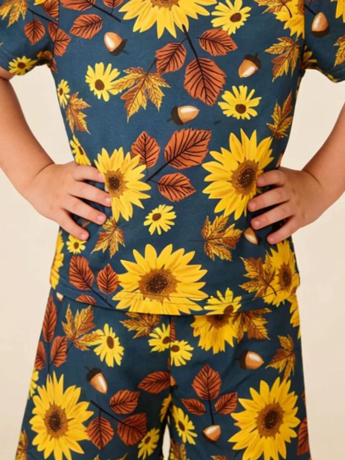 kids‑sunflower‑autumn‑leaves‑tee‑and‑shorts‑set‑back‑view‑comfortable‑apparel