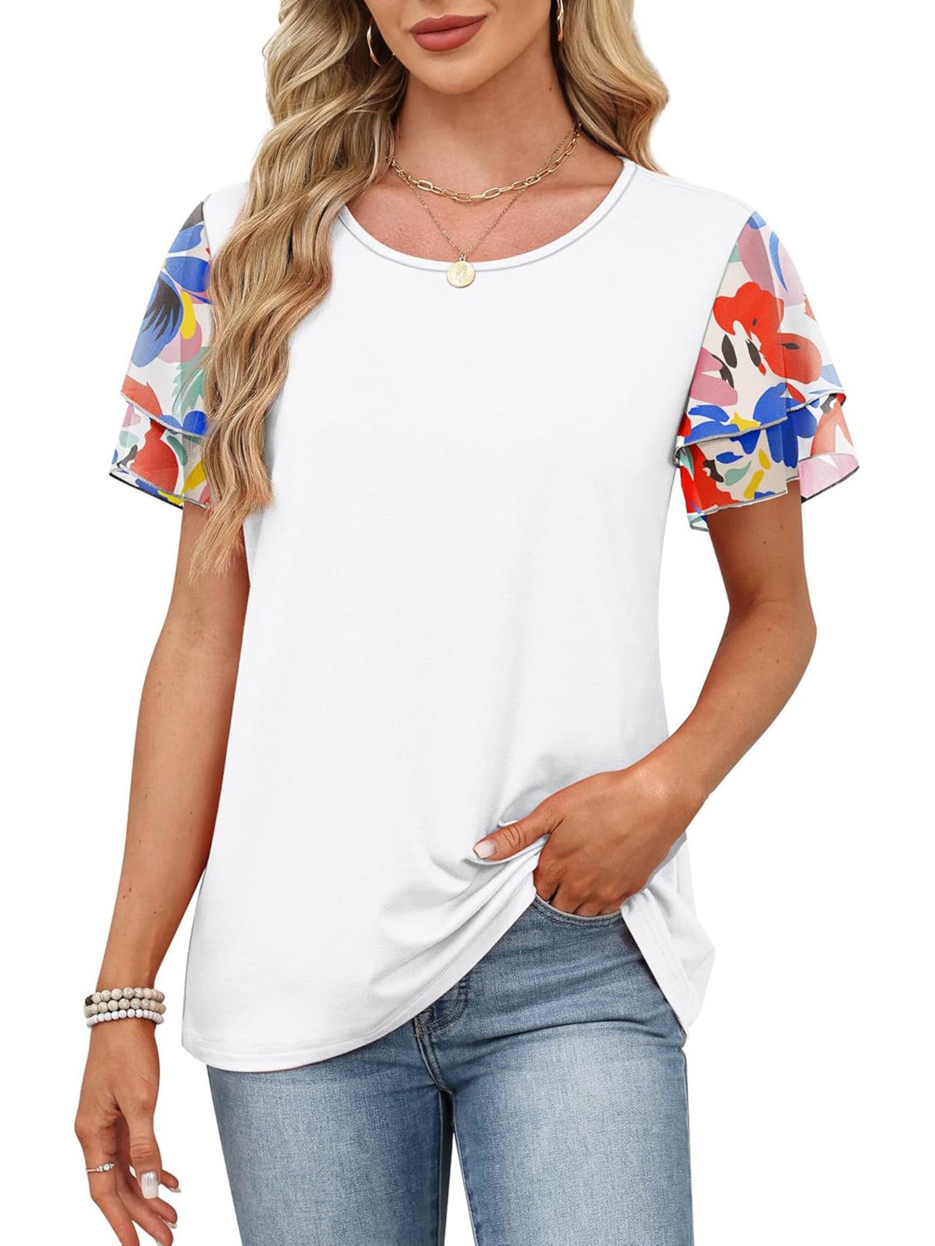 close-up-layered-short-sleeve-round-neck-tshirt-detail