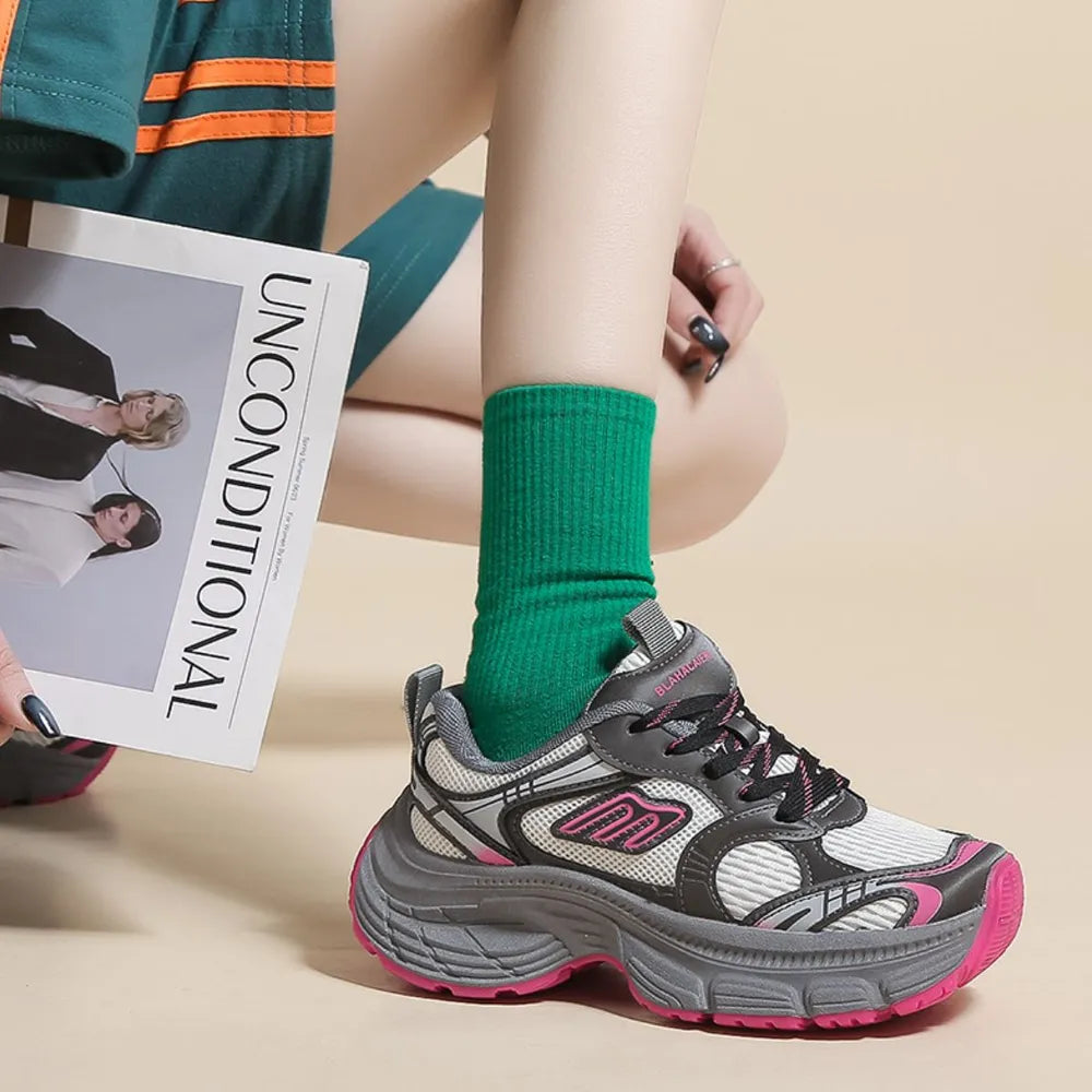 letter-lace-up-round-toe-athletic-shoes-front-view-sporty-sneakers