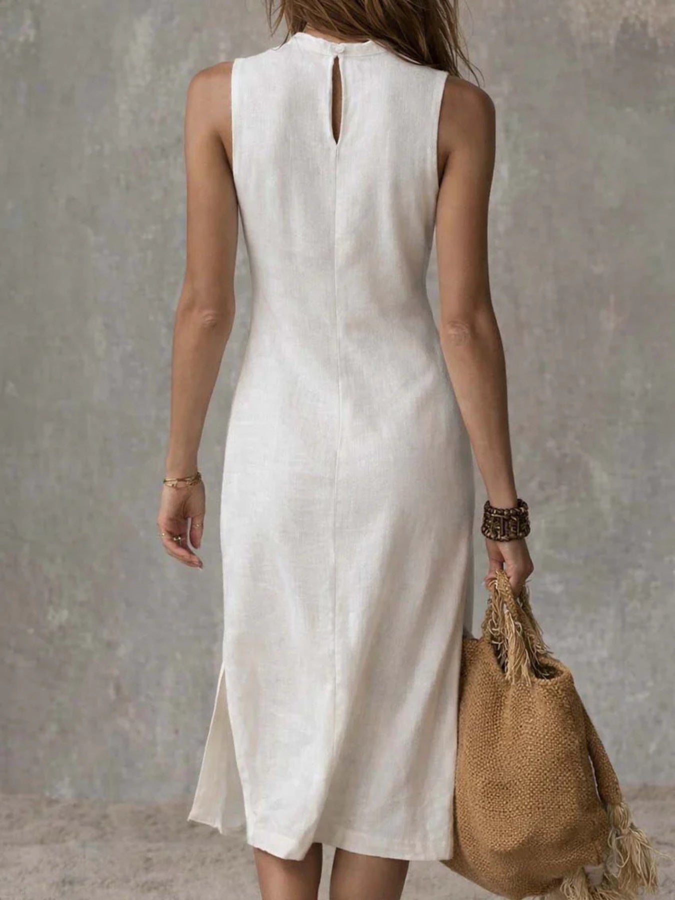 close-up-mock-neck-detail-plus-size-midi-dress