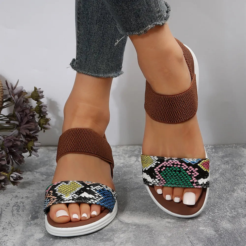 close-up-pu-leather-open-toe-sandal-design-detail