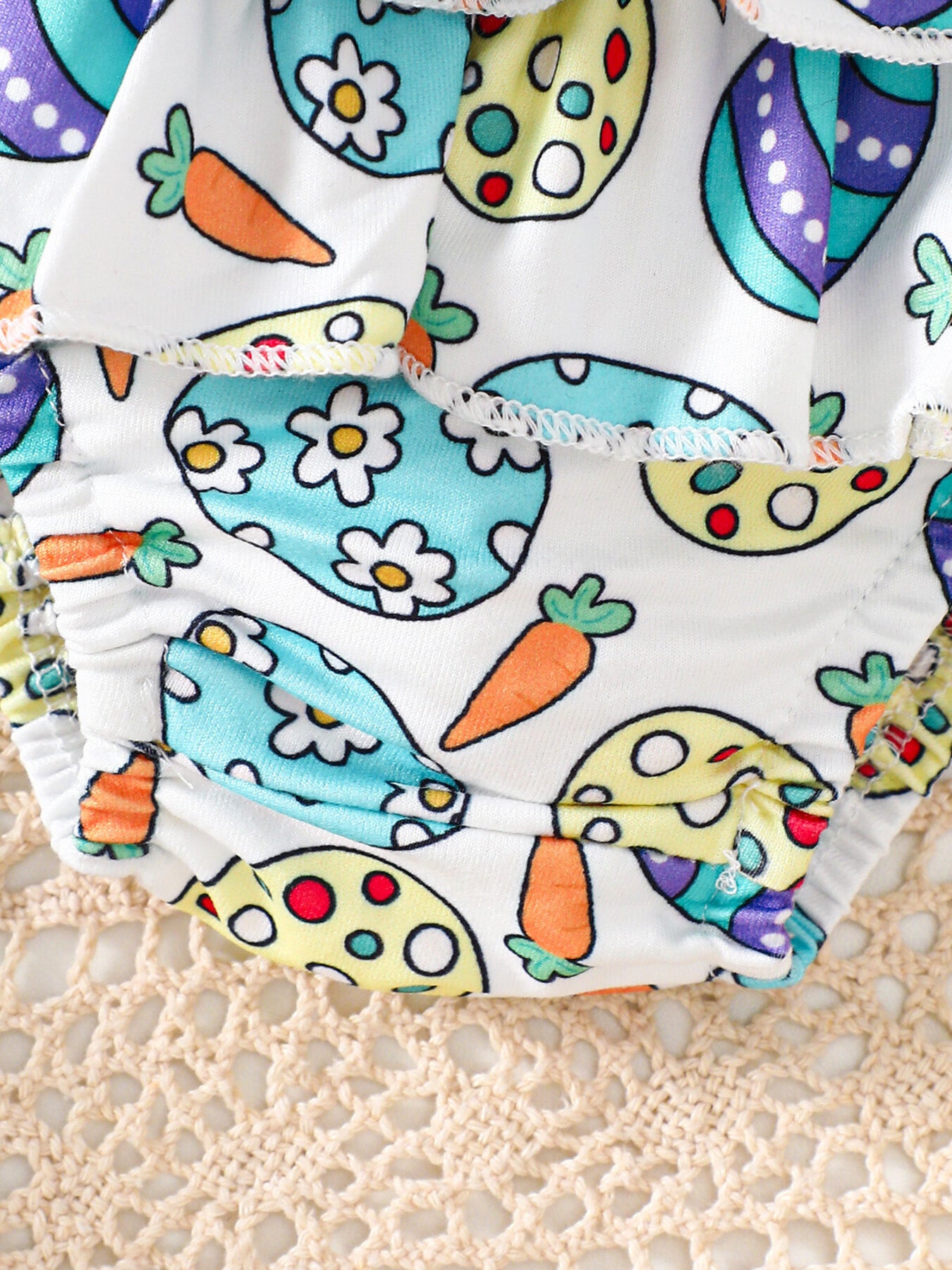 kids-easter-graphic-bodysuit-skirt-set-skirt-detail