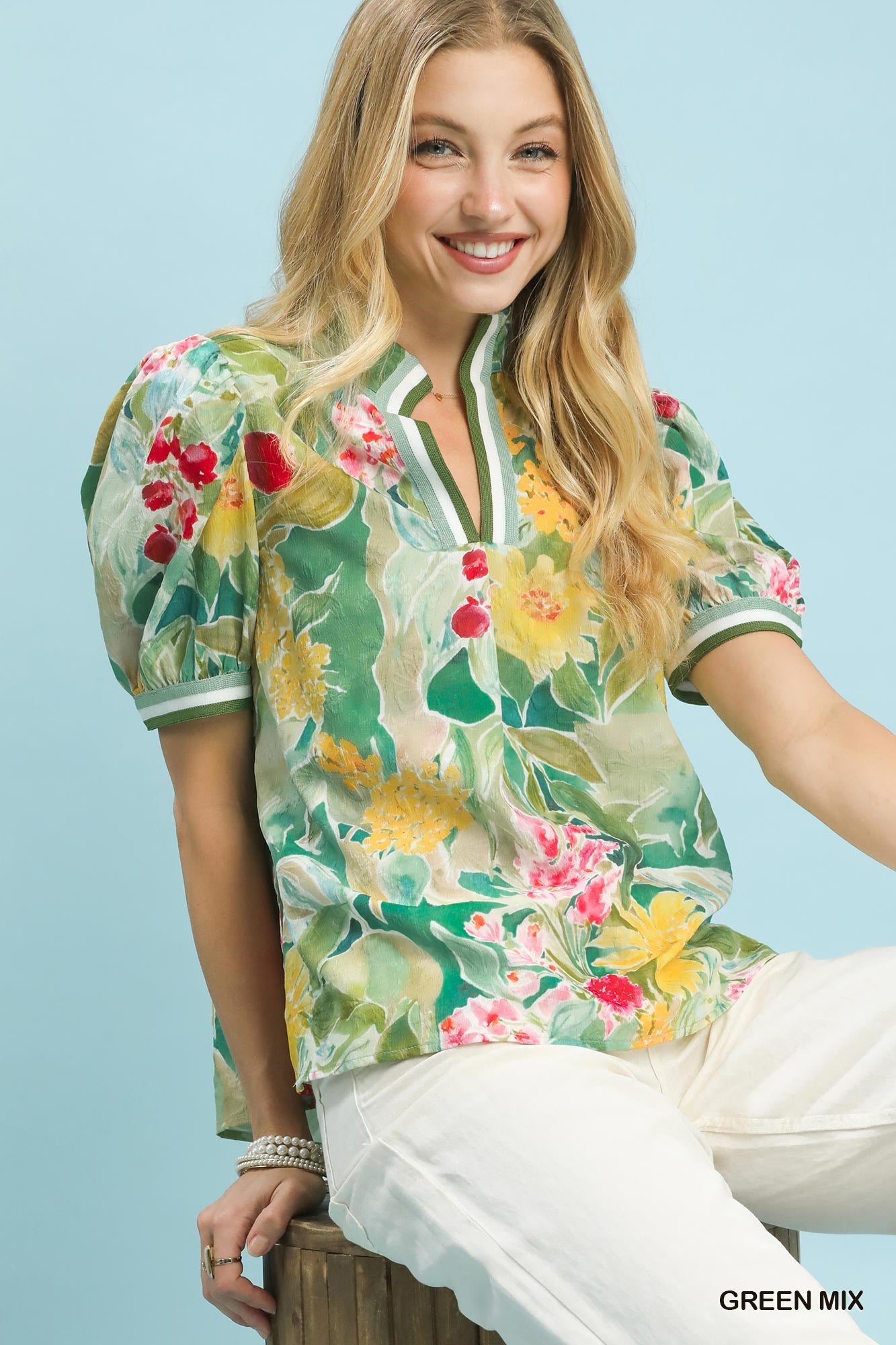 styled-umgee-jacquard-bloomscape-print-top-casual-outfit